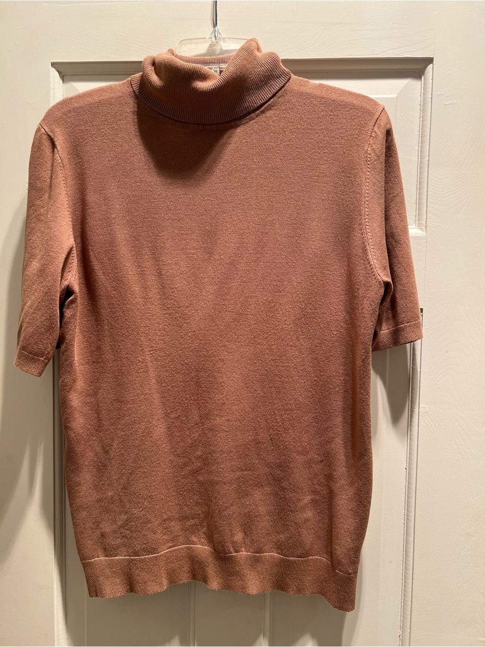 Women’s Anne Klein Short-Sleeve Turtleneck Sweater in Dusty Rose